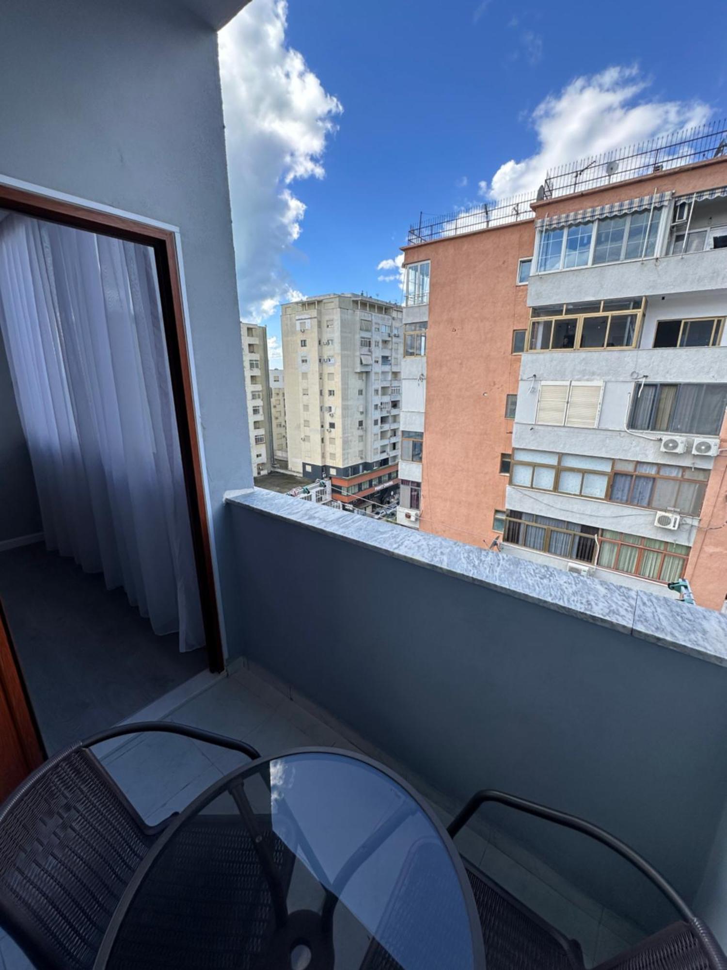 Xhimi'S Seaside Apartments Durres Exterior photo